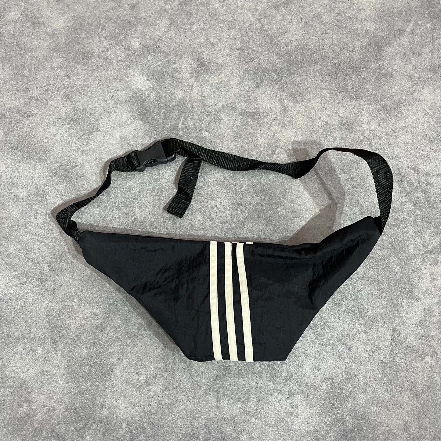 Sac banane Adidas Upcycled