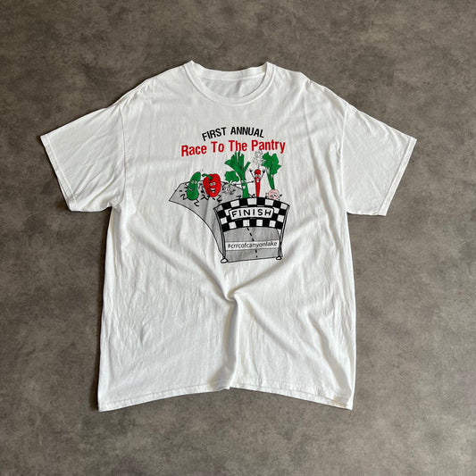 T-shirt Vintage Race to the Pantry