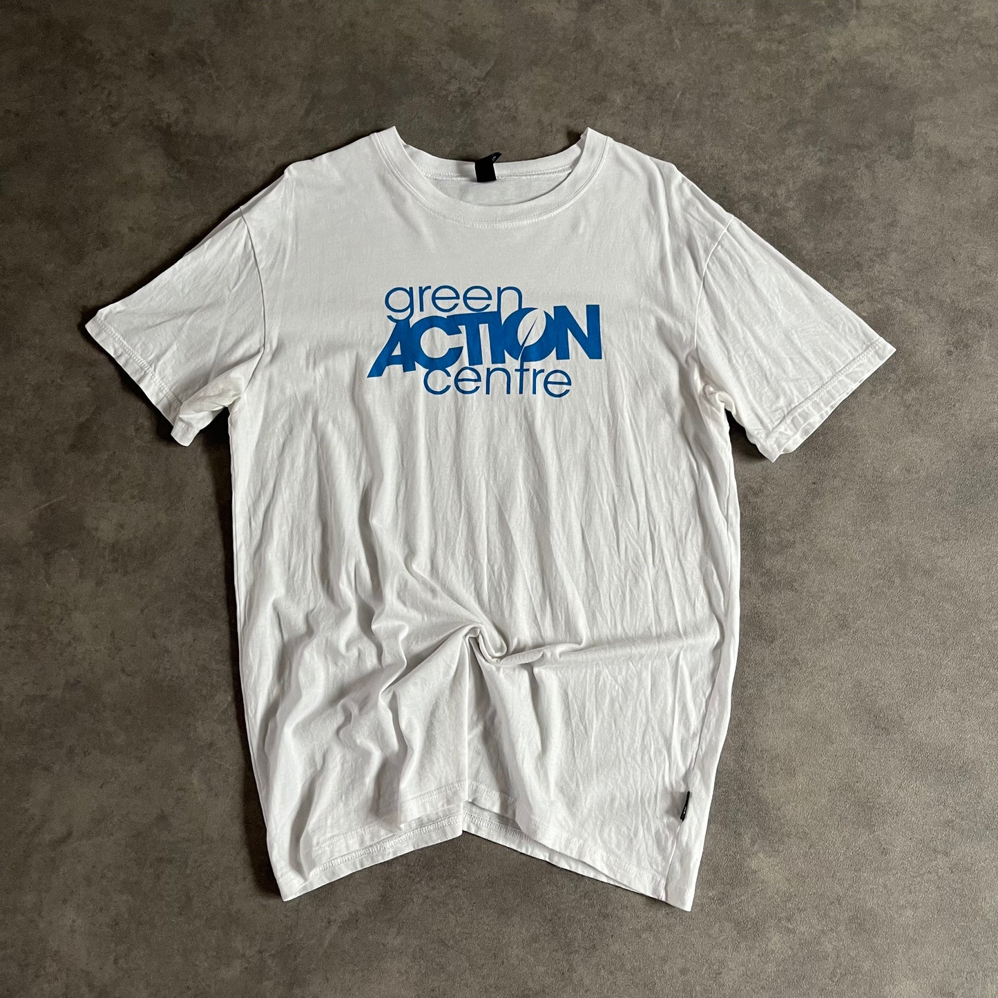 T-shirt Vintage Green Action Centre