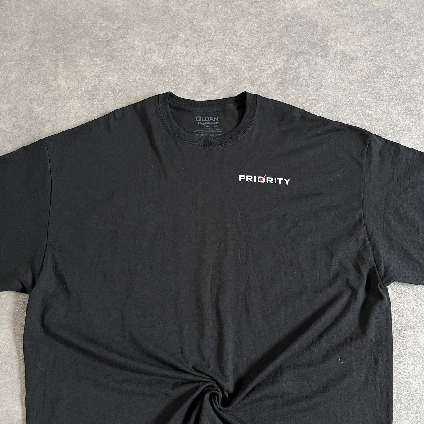 T-shirt Vintage Priority